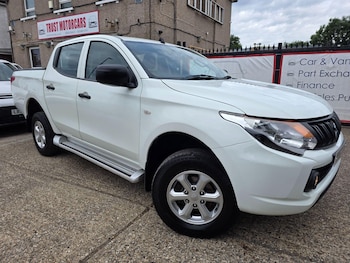 Used Mitsubishi L200 2017 for sale - 79225386: Photo