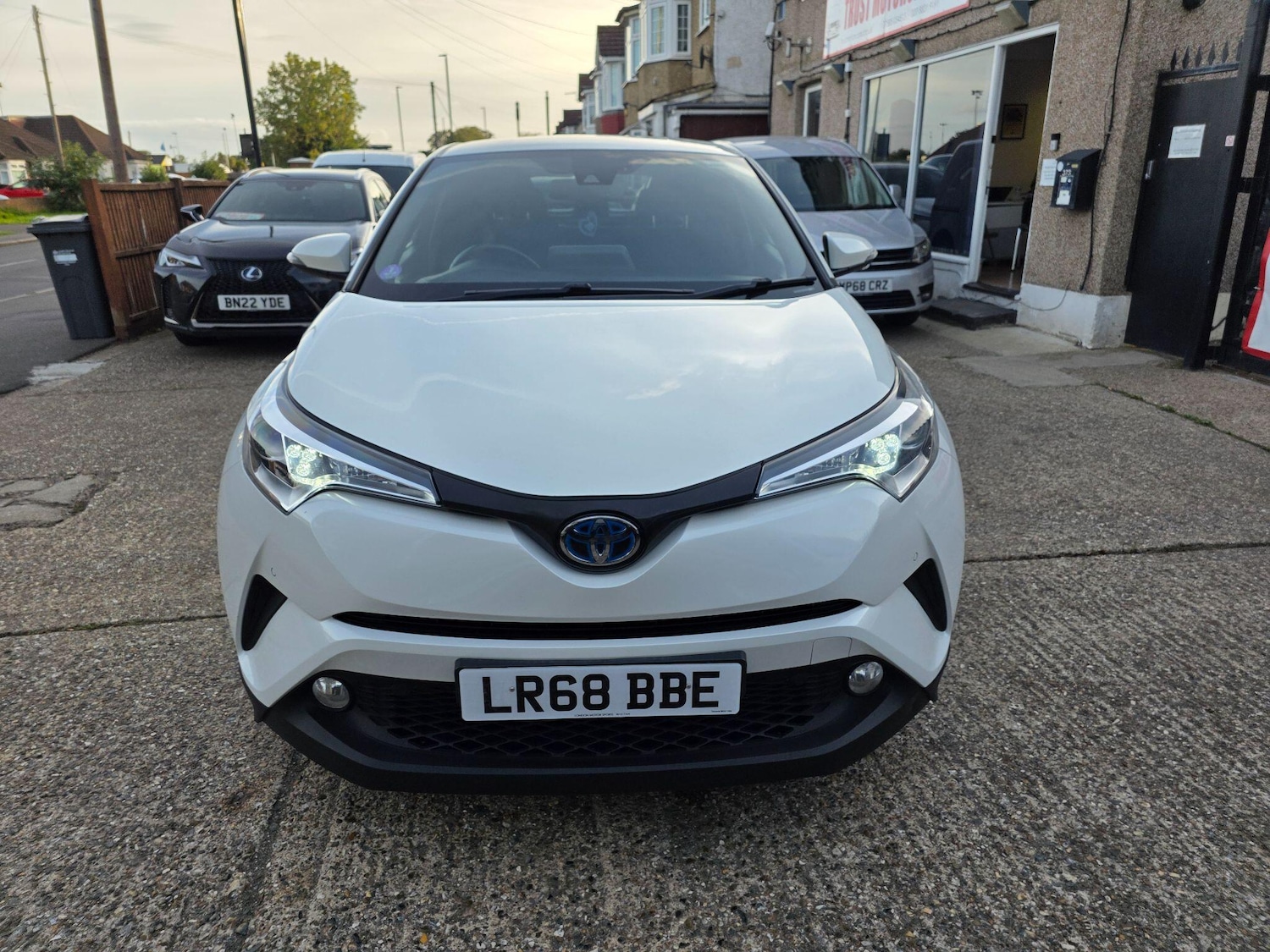 Used Toyota C-HR for sale - 76989263: Photo 10