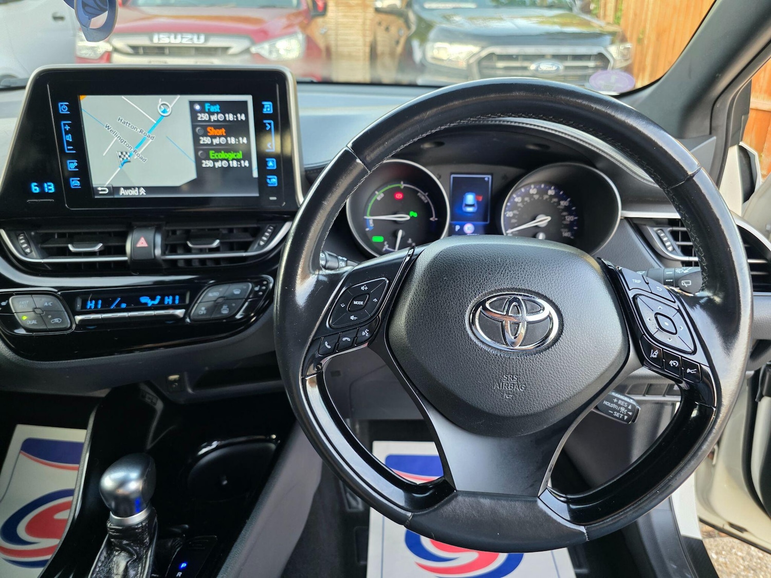 Used Toyota C-HR for sale - 76989263: Photo 12