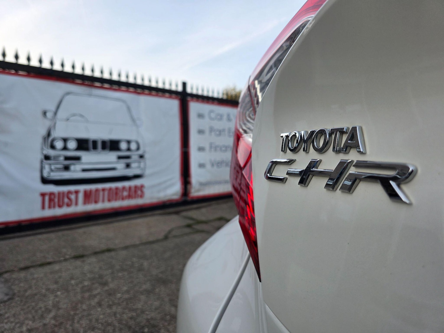 Used Toyota C-HR for sale - 76989263: Photo 40