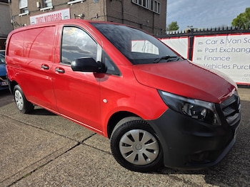 Used Mercedes-Benz Vito 2018 for sale - 76408622: Photo
