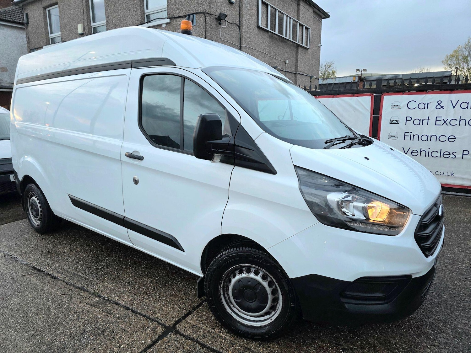 Used Ford Transit Custom 2018 for sale - 76538227: Photo 1