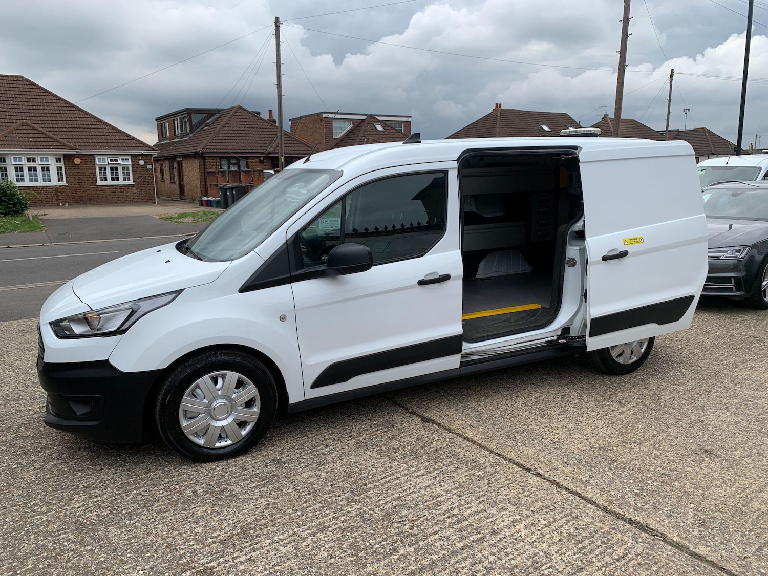 Used Ford Transit Connect 2020 for sale - 77351468: Photo 8