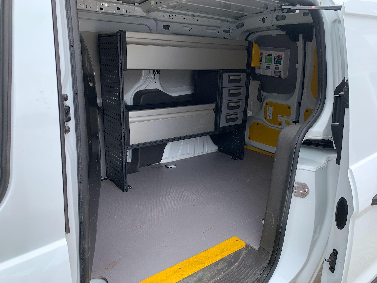 Used Ford Transit Connect 2020 for sale - 77351468: Photo 9