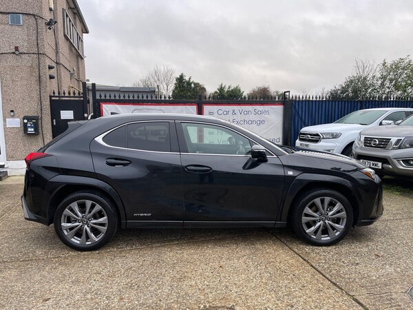 Used Lexus UX 2022 for sale - 73140012: Photo 2