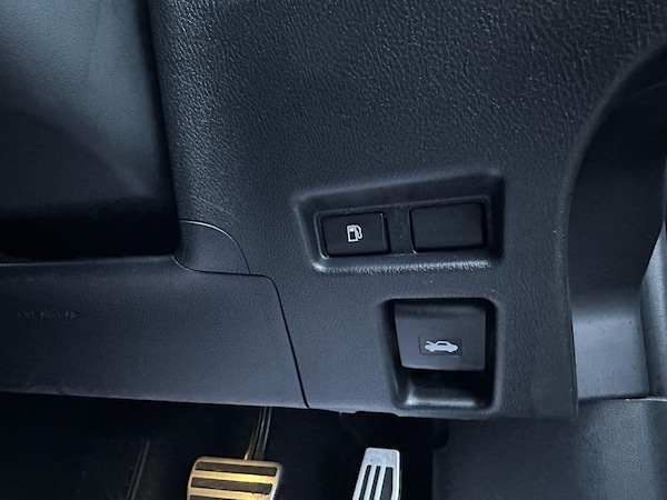Used Lexus UX 2022 for sale - 73140012: Photo 37