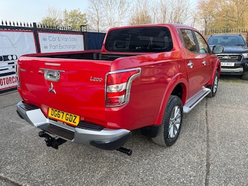 Used Mitsubishi L200 2017 for sale - 74147838: Photo