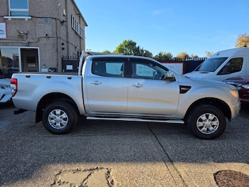 Used Ford Ranger 2015 for sale - 76071962: Photo 2