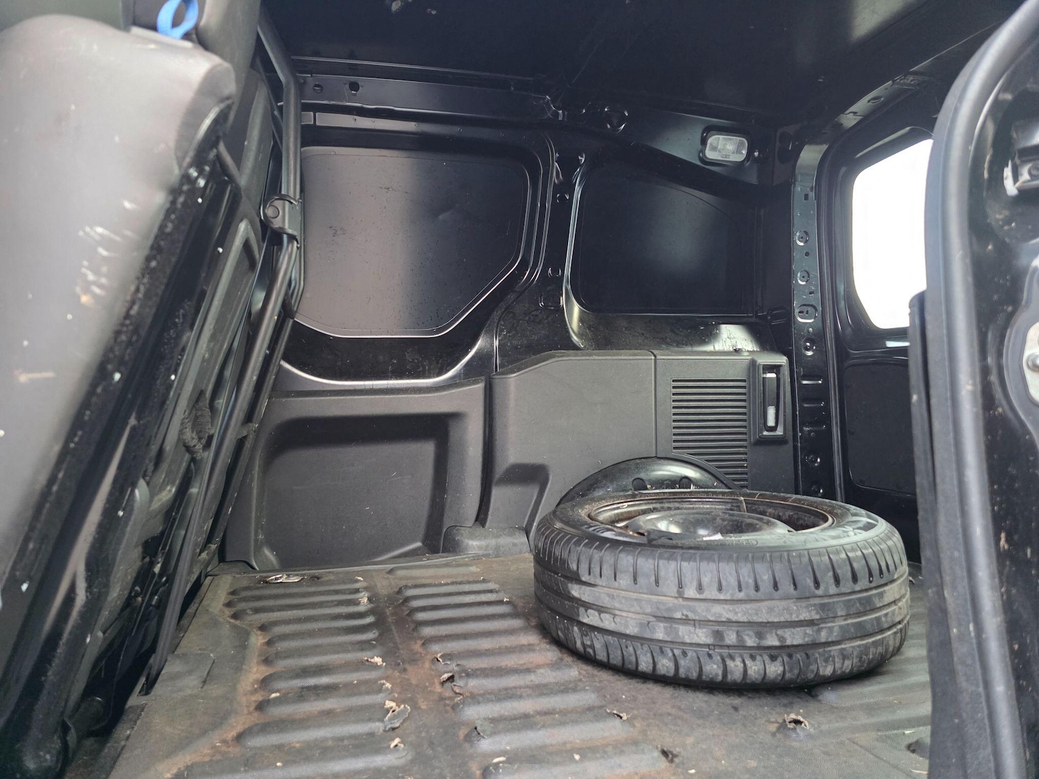 Used Citroen Berlingo 2011 for sale - 77854092: Photo 24