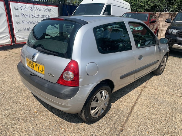 Used Renault Clio 2005 for sale - 75023929: Photo 4