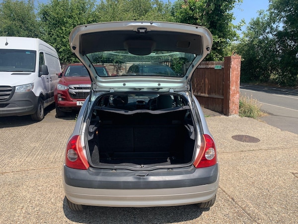 Used Renault Clio 2005 for sale - 75023929: Photo 5