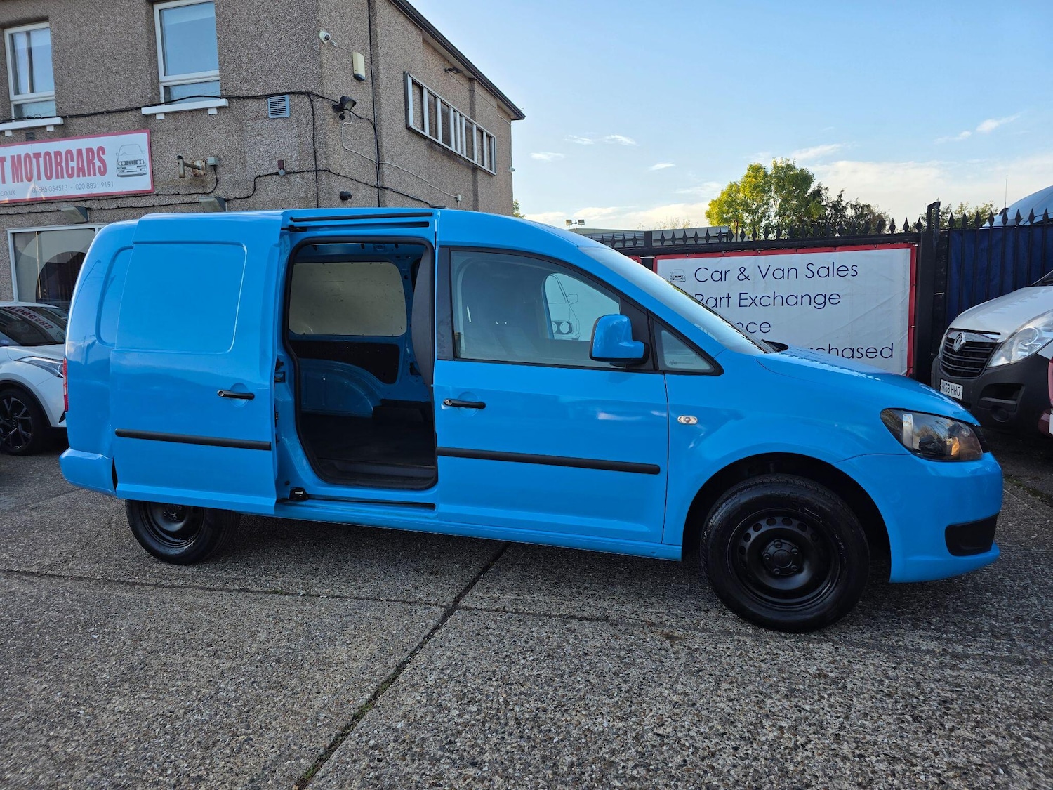 Used Volkswagen Caddy 2015 for sale - 76377226: Photo 3