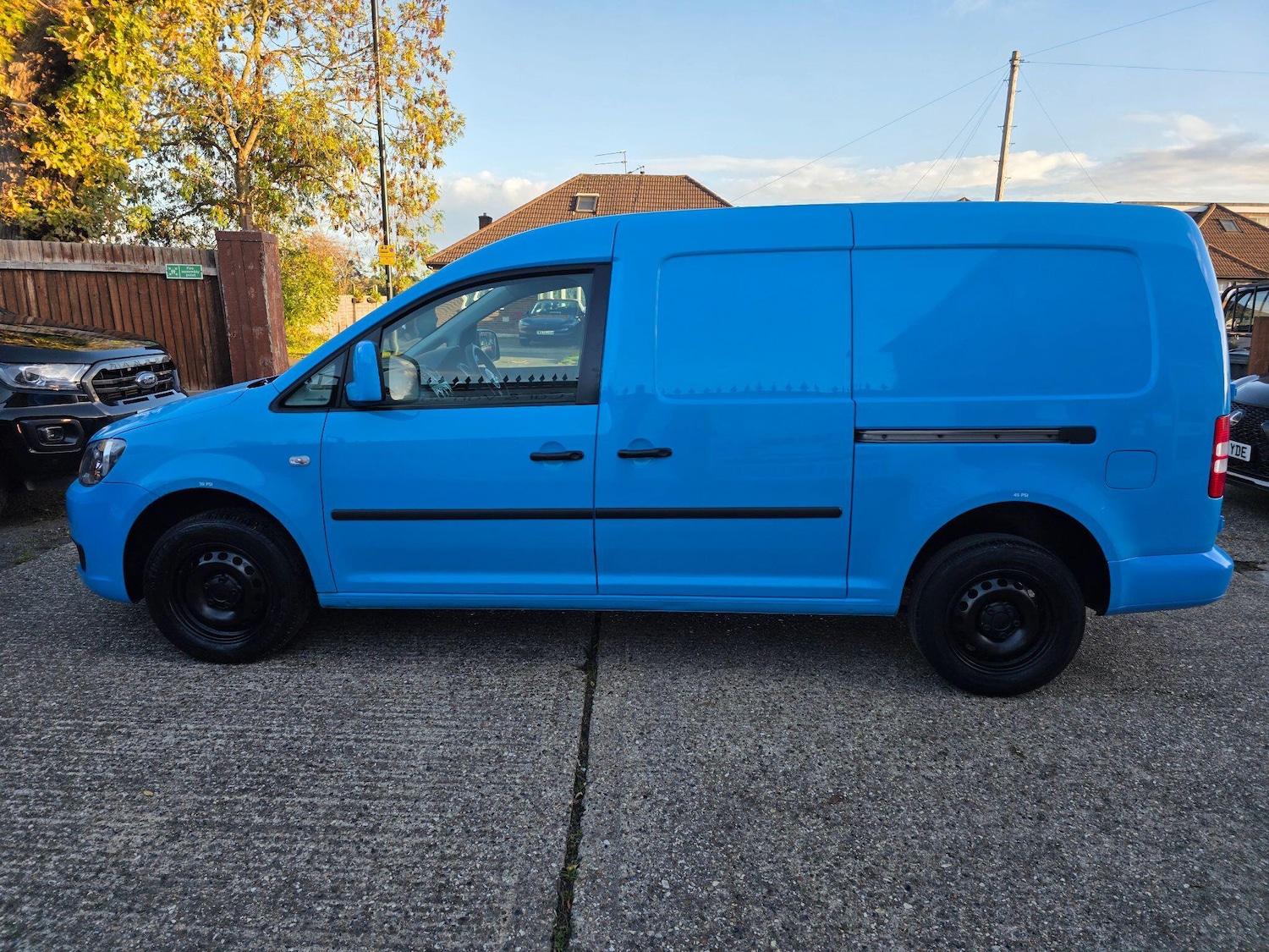 Used Volkswagen Caddy 2015 for sale - 76377226: Photo 8