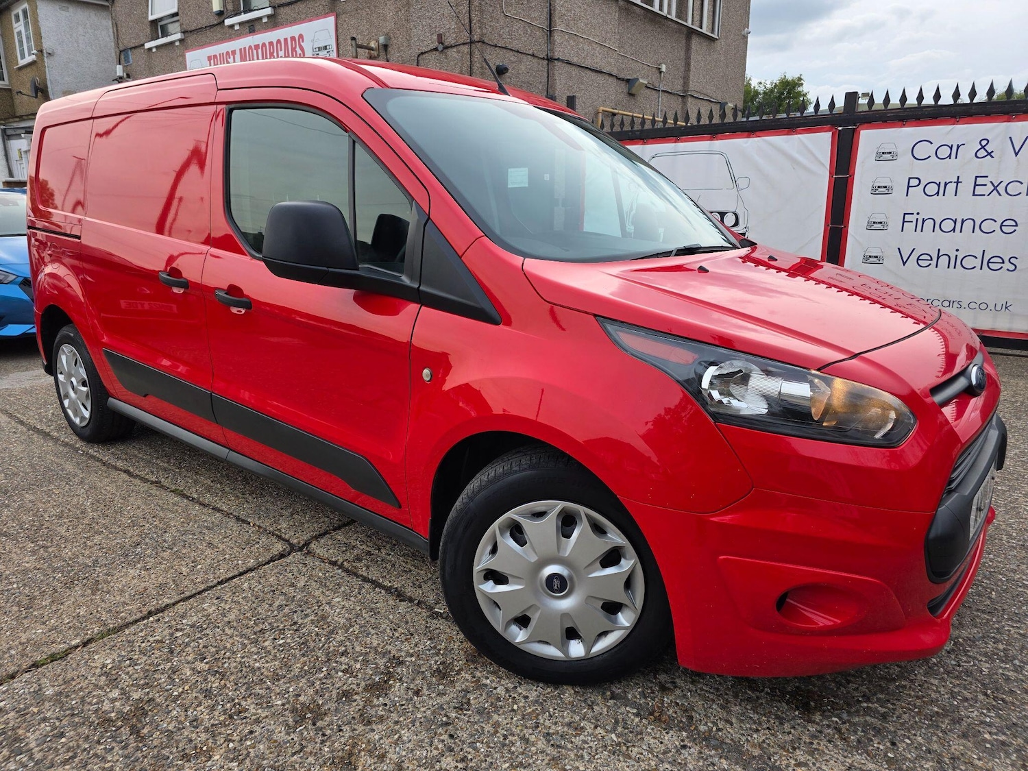 Used Ford Transit Connect 2018 for sale - 76121482: Photo 1