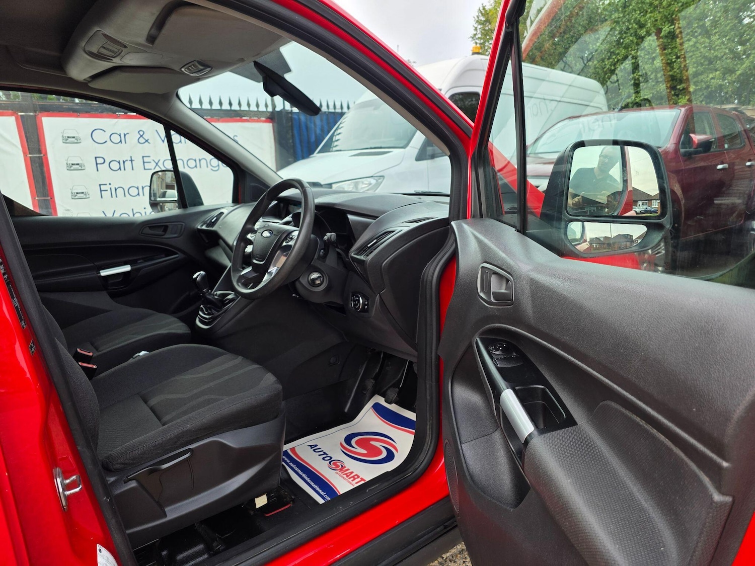 Used Ford Transit Connect 2018 for sale - 76121482: Photo 15