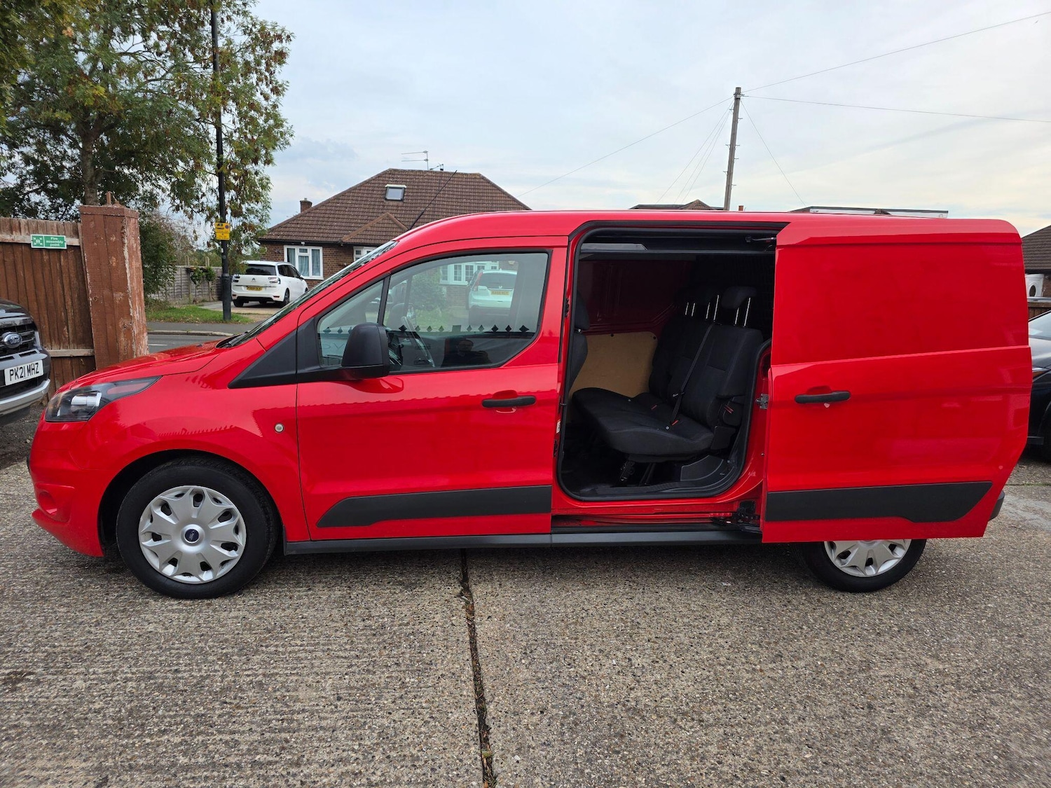 Used Ford Transit Connect 2018 for sale - 76121482: Photo 7