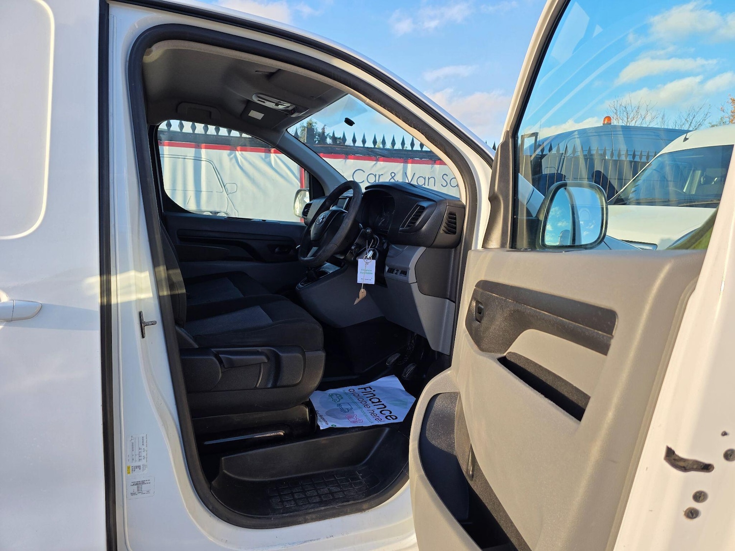 Used Toyota ProAce 2017 for sale - 76965405: Photo 25