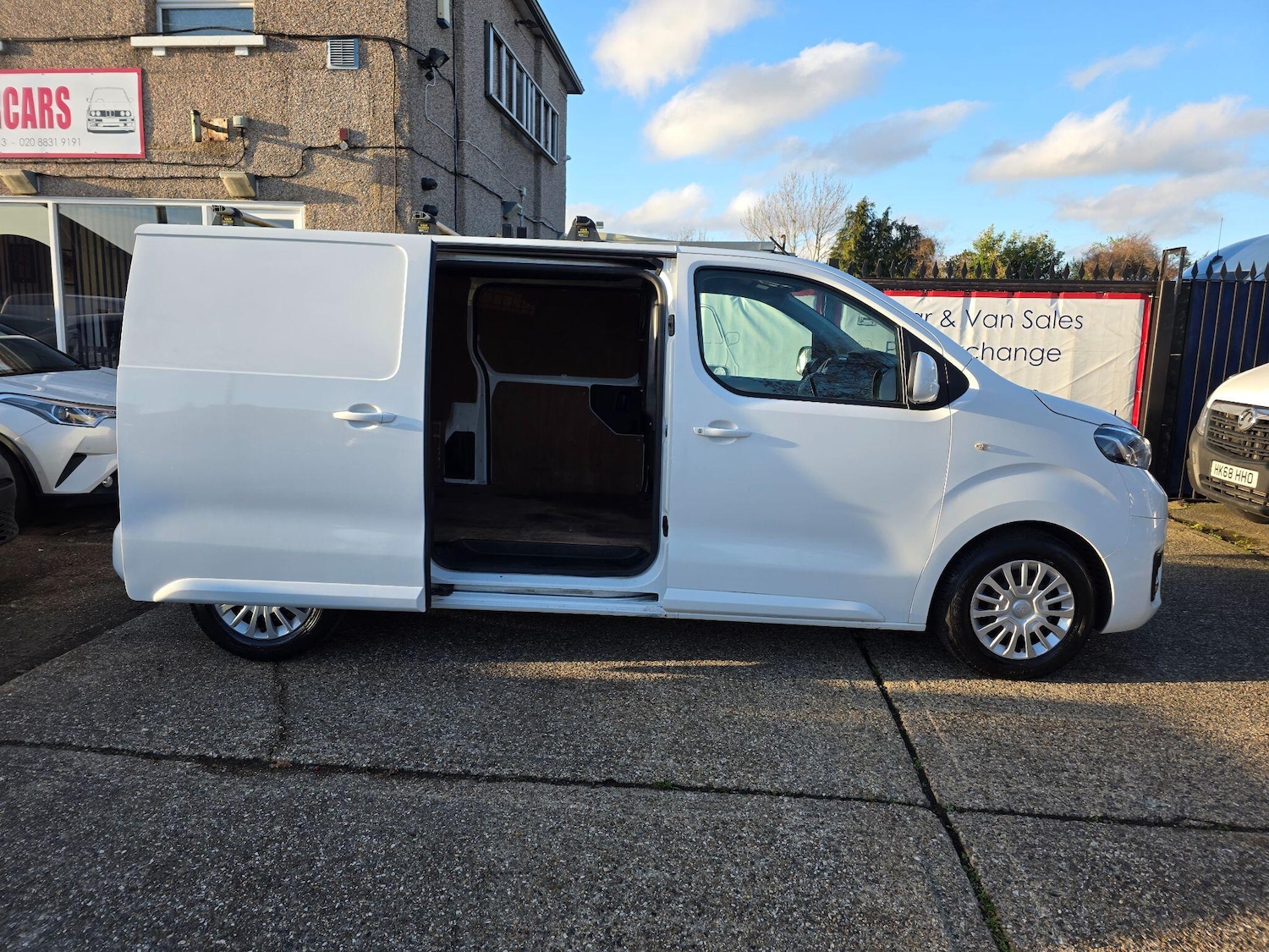 Used Toyota ProAce 2017 for sale - 76965405: Photo 3