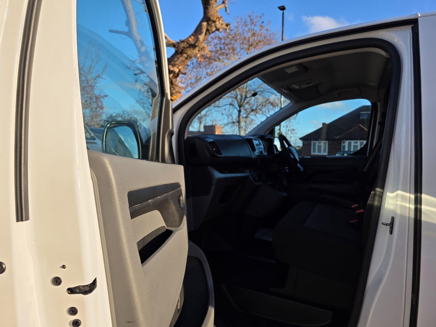 Used Toyota ProAce 2017 for sale - 76965405: Photo 34