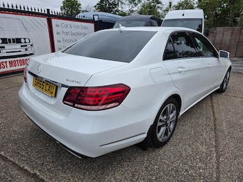 Used Mercedes-Benz E Class 2015 for sale - 78481461: Photo