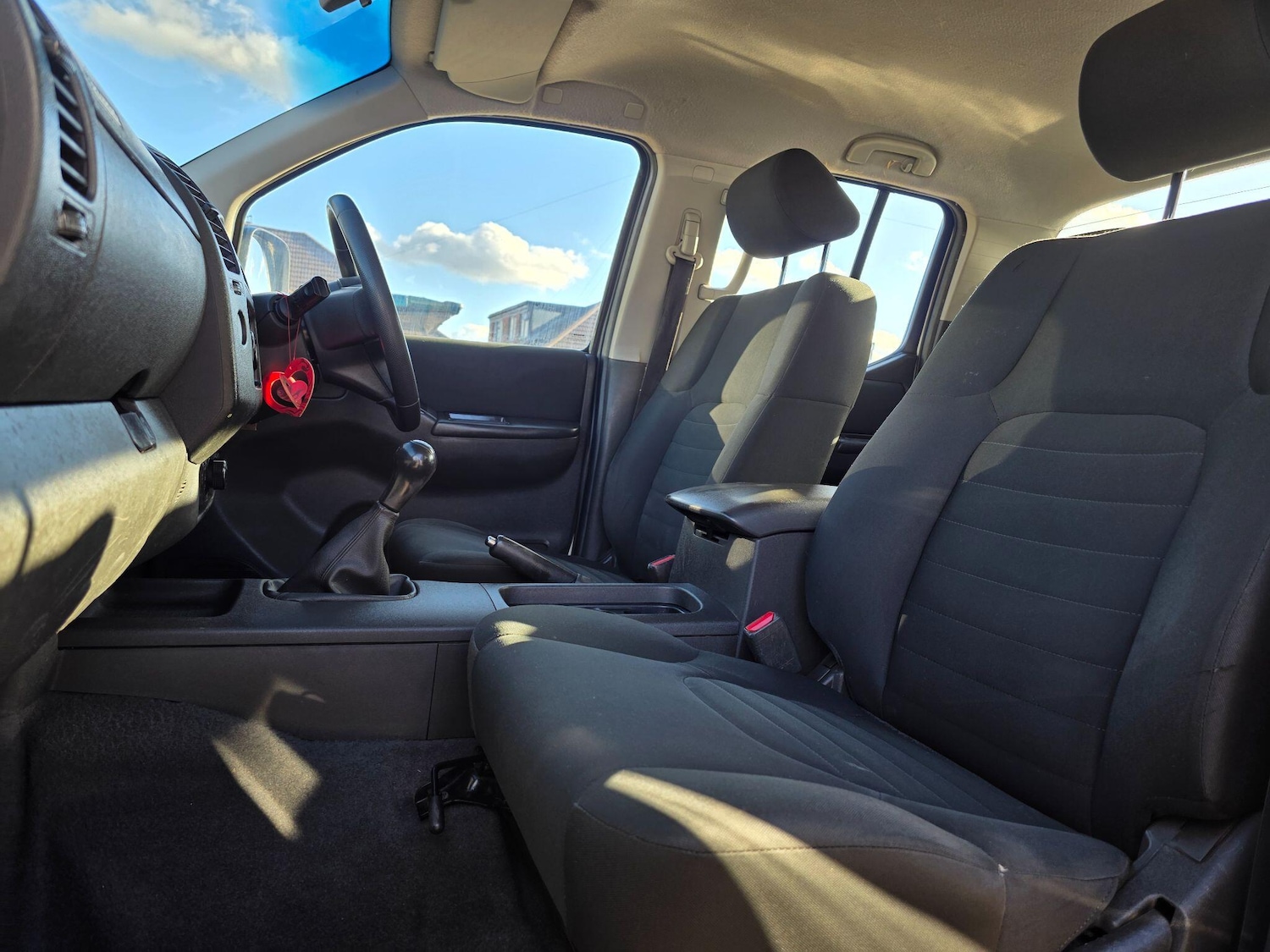 Used Nissan Navara 2014 for sale - 76456688: Photo 33