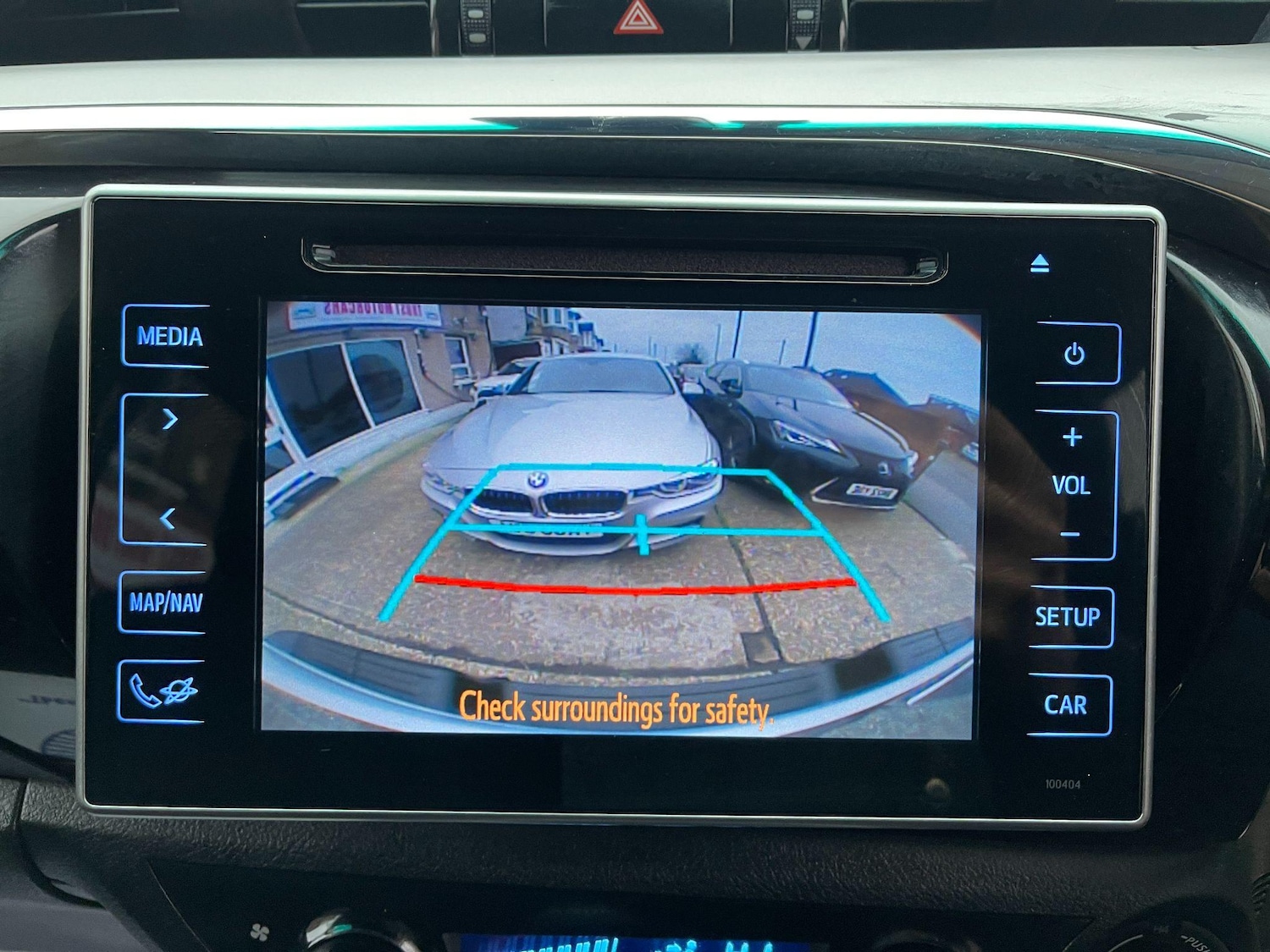 Used Toyota Hilux 2018 for sale - 76743393: Photo 15