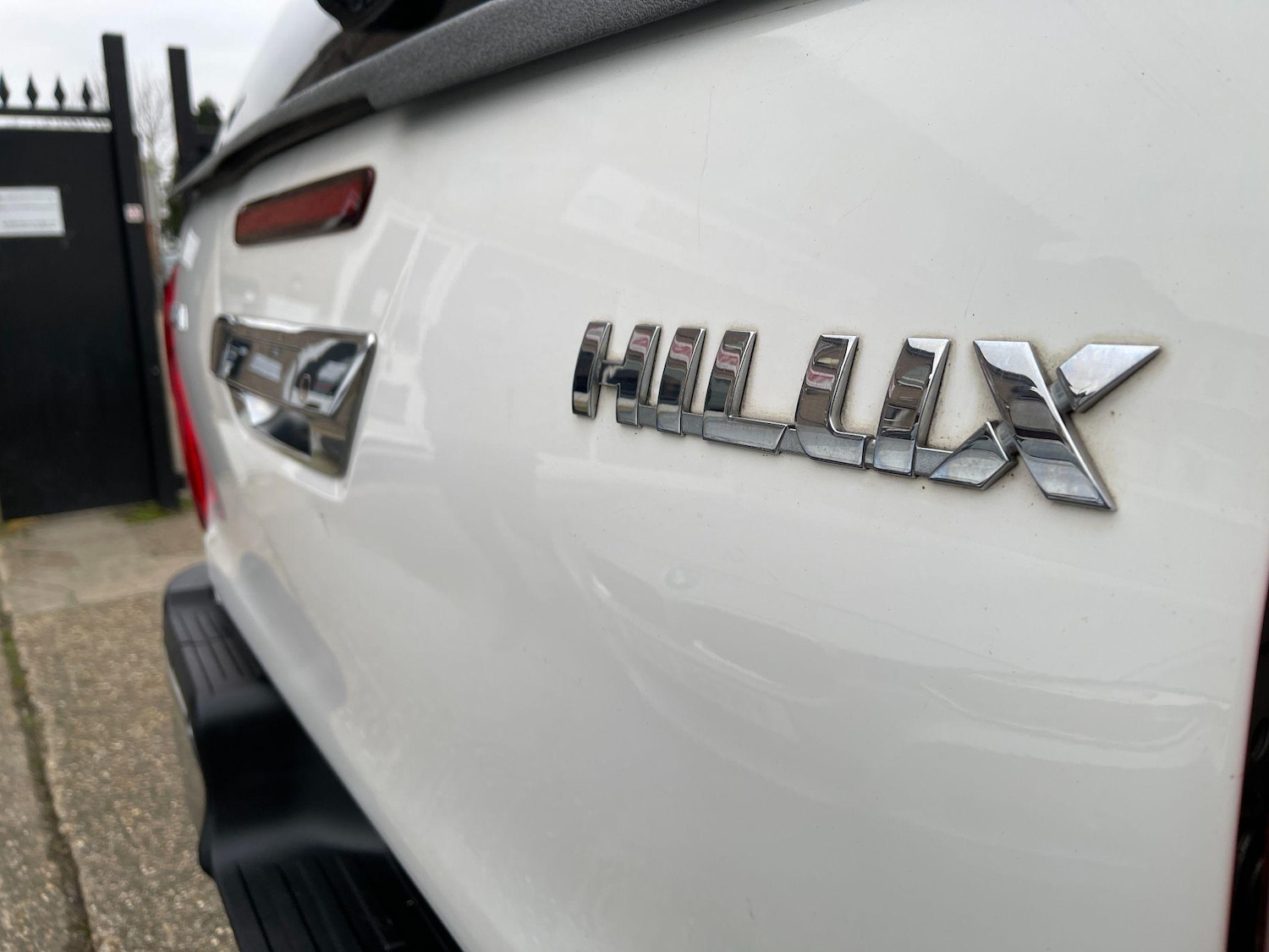 Used Toyota Hilux 2018 for sale - 76743393: Photo 20