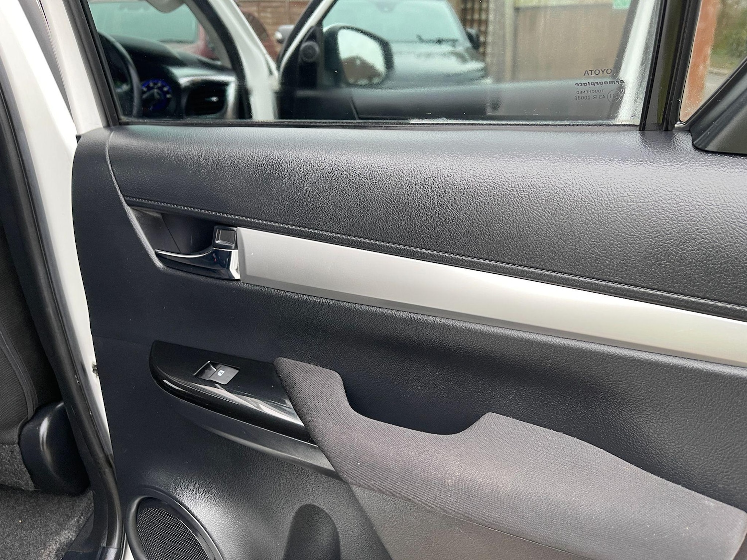 Used Toyota Hilux 2018 for sale - 76743393: Photo 26