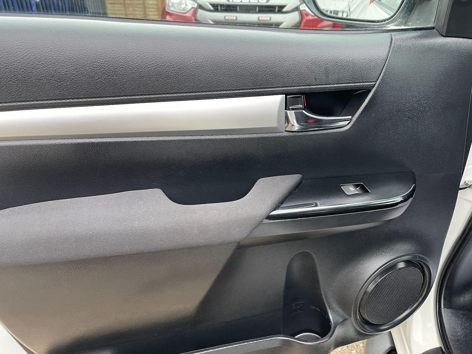 Used Toyota Hilux 2018 for sale - 76743393: Photo 31