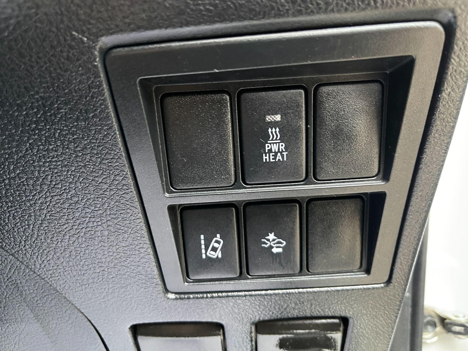 Used Toyota Hilux 2018 for sale - 76743393: Photo 45