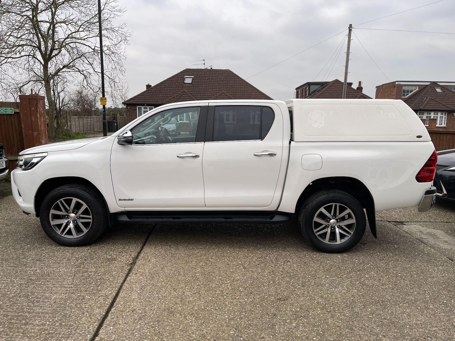 Used Toyota Hilux 2018 for sale - 76743393: Photo 7