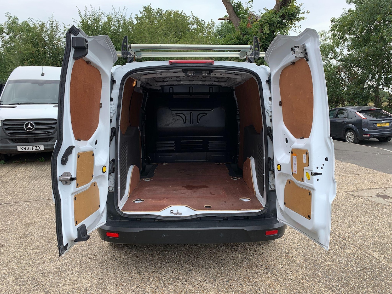 Used Ford Transit Connect 2021 for sale - 76988852: Photo 5