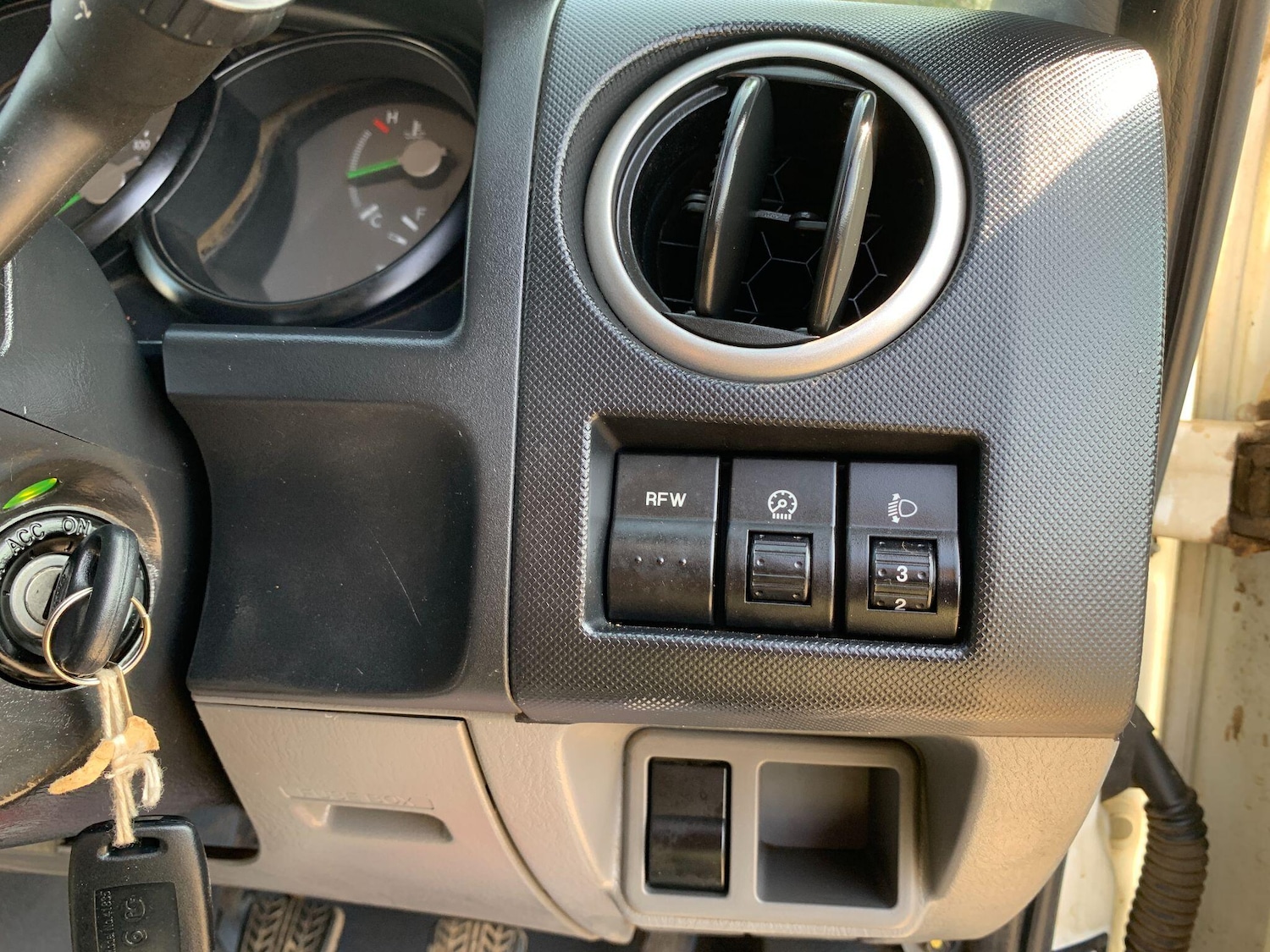 Vehicle 21