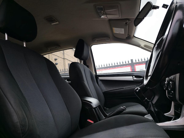 Used Isuzu D-Max 2016 for sale - 73982098: Photo 19