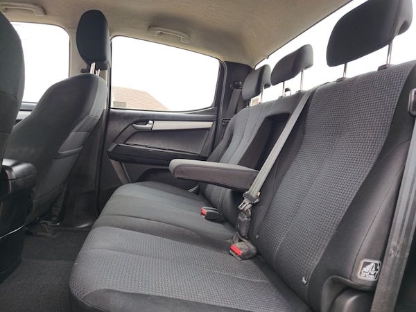 Used Isuzu D-Max 2016 for sale - 73982098: Photo 35
