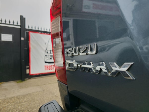 Used Isuzu D-Max 2016 for sale - 73982098: Photo 39