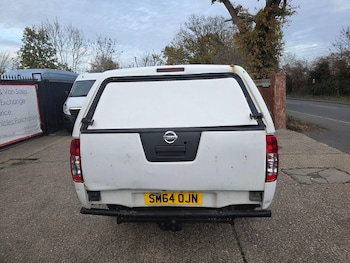Used Nissan Navara 2015 for sale - 76585426: Photo