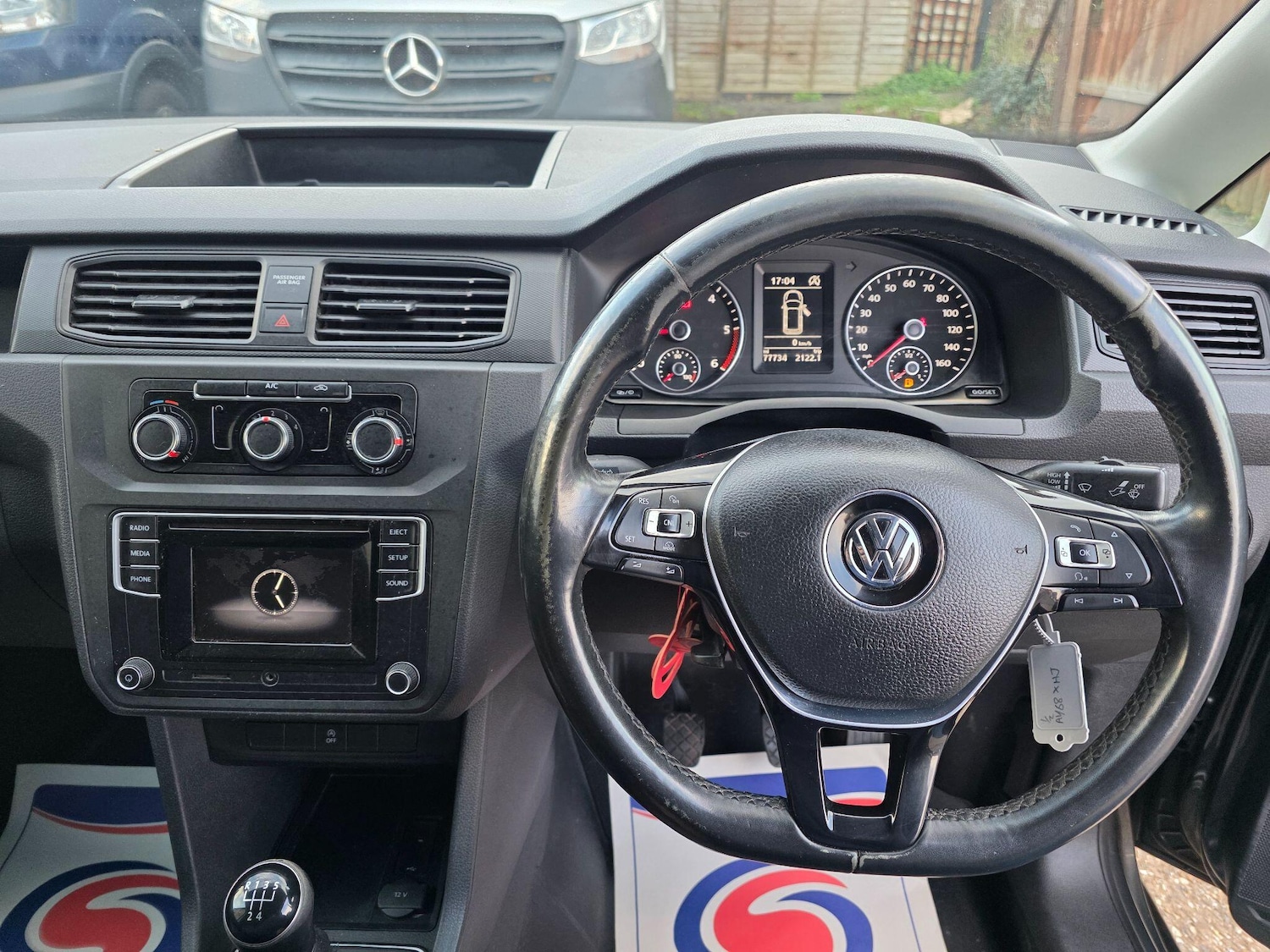 Used Volkswagen Caddy Maxi 2018 for sale - 77883130: Photo 13