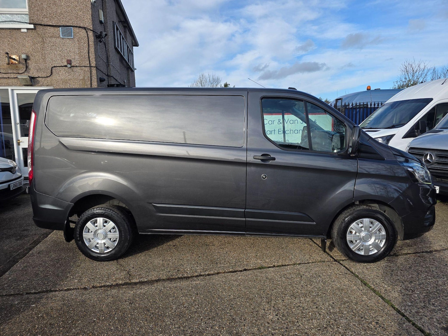 Used Ford Transit Custom 2022 for sale - 77314669: Photo 2