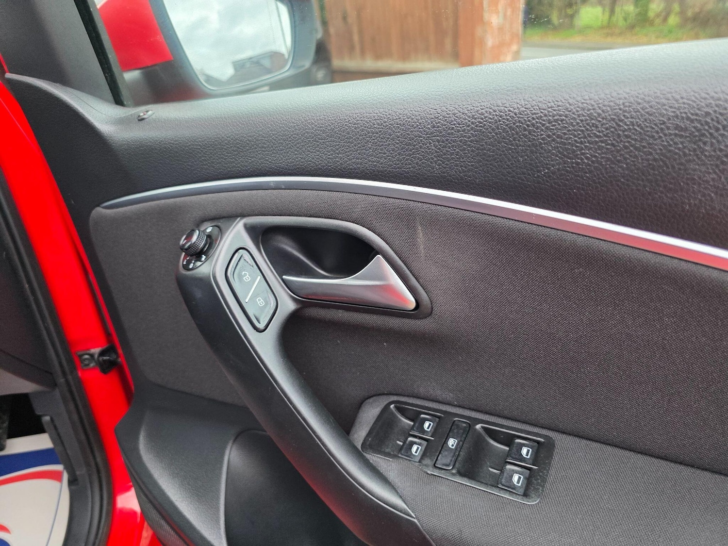 Used Volkswagen Polo 2016 for sale - 76562038: Photo 27