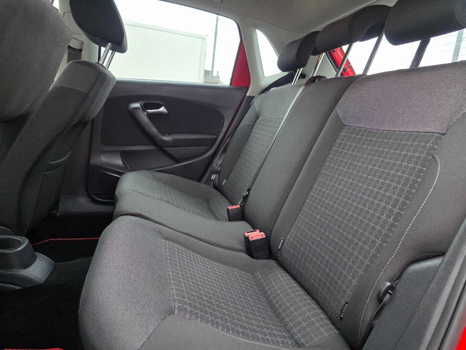 Used Volkswagen Polo 2016 for sale - 76562038: Photo 37