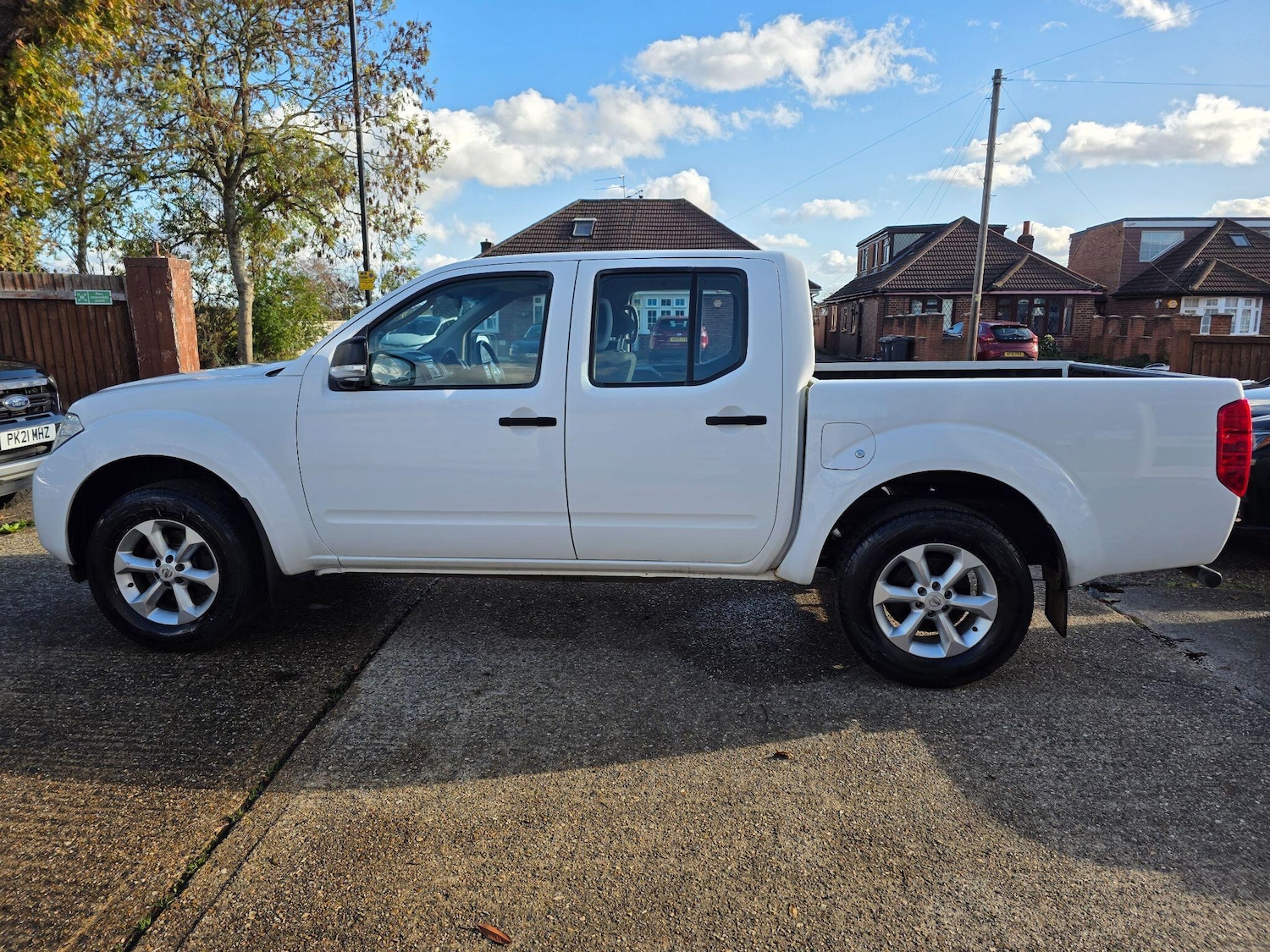 Used Nissan Navara 2014 for sale - 77484642: Photo 6