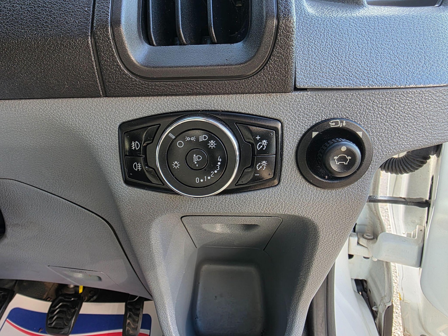 Used Ford Transit 2019 for sale - 76742343: Photo 23