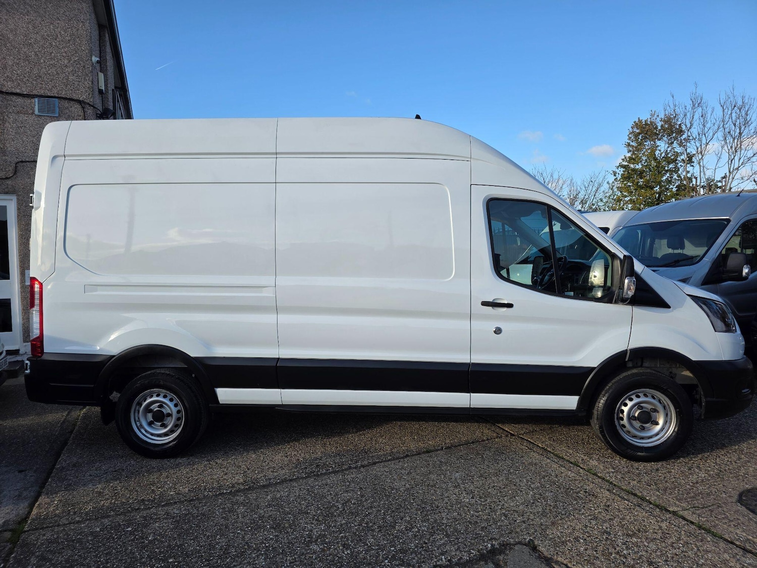 Used Ford Transit 2021 for sale - 76633823: Photo 2