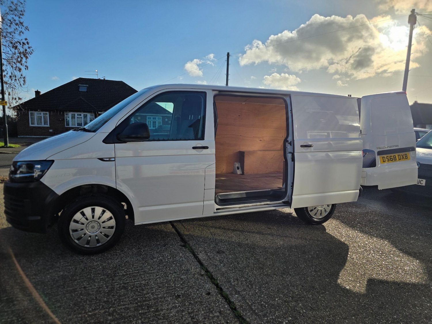 Used Volkswagen Transporter 2018 for sale - 77016644: Photo 8