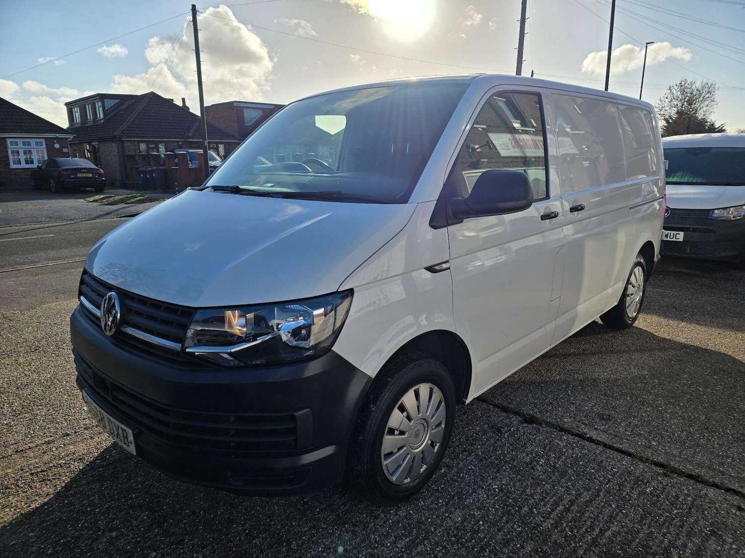 Used Volkswagen Transporter 2018 for sale - 77016644: Photo 9