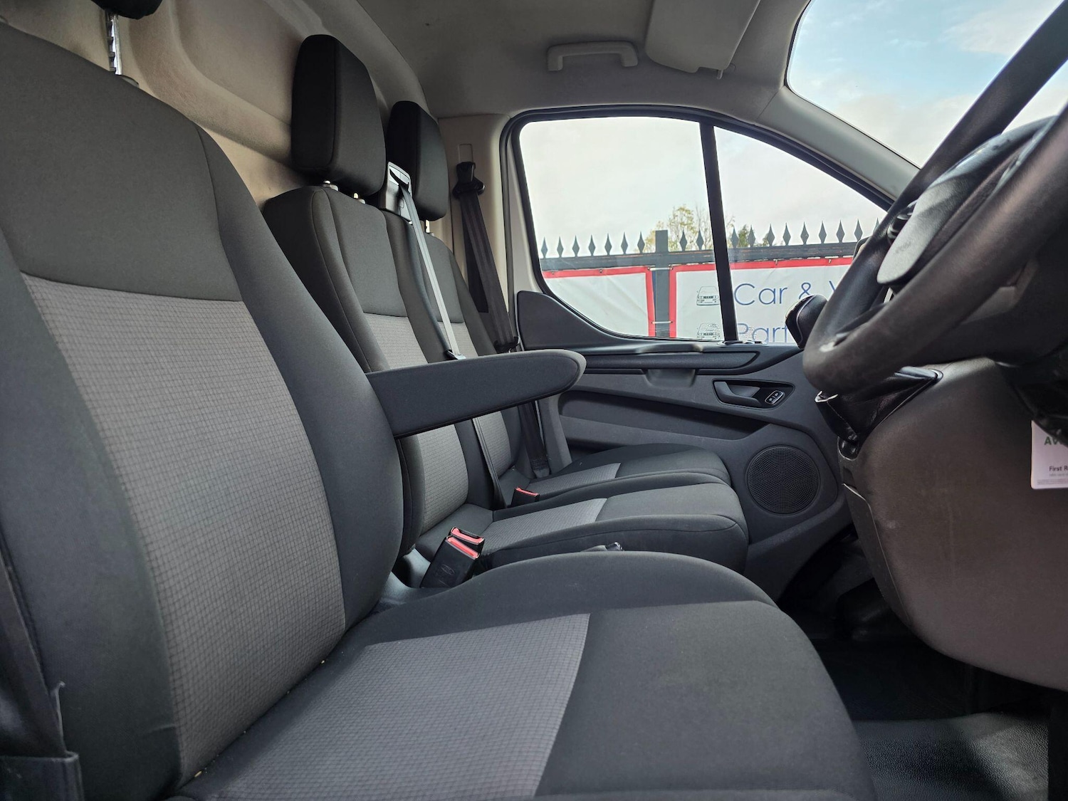 Used Ford Transit Custom 2019 for sale - 76996405: Photo 26