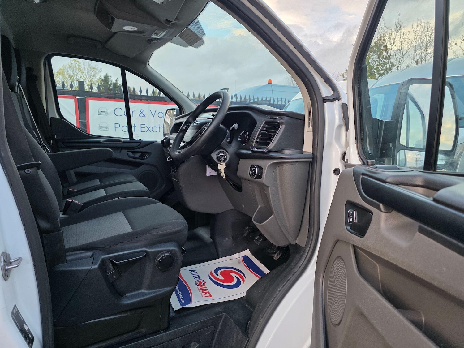 Used Ford Transit Custom 2019 for sale - 76996405: Photo 27