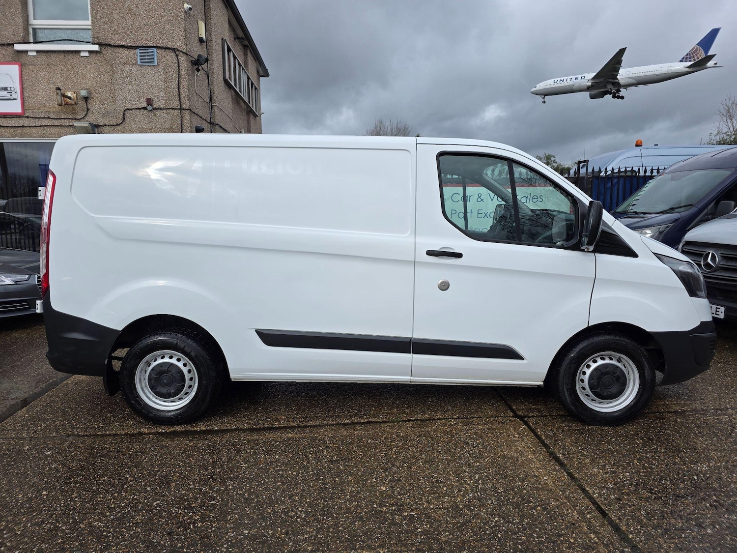 Used Ford Transit Custom 2018 for sale - 77646546: Photo 2