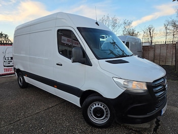 Mercedes-Benz Sprinter feature image